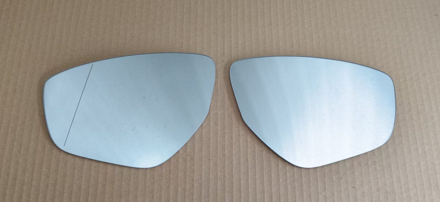 Convex dual-curve replacement mirror glass for Audi A5
